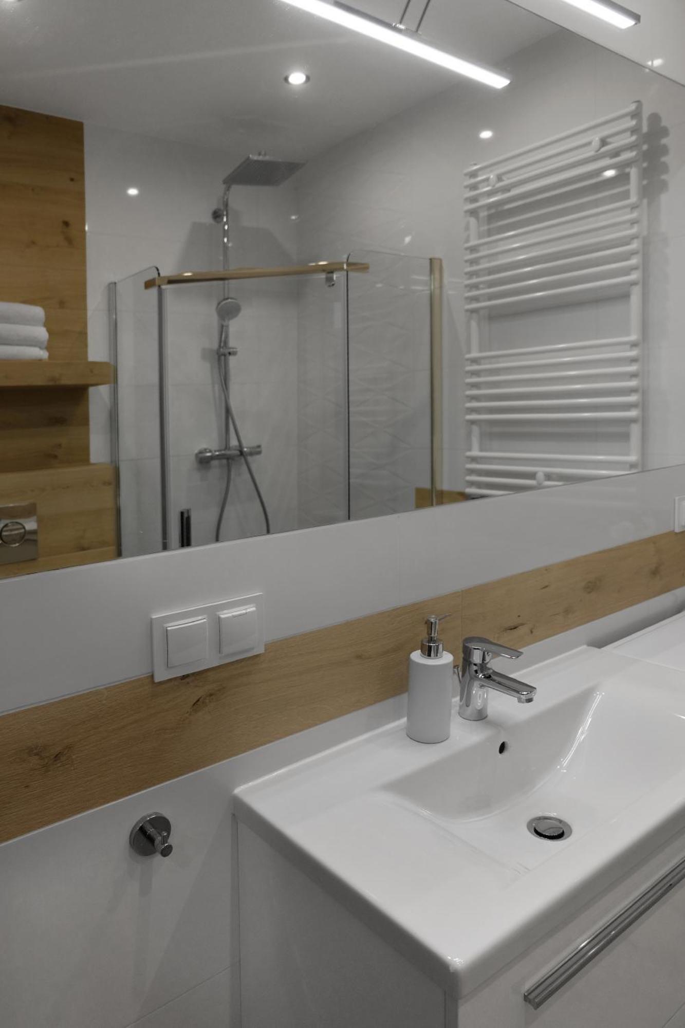 Apartament Szary Wilk Świeradów-Zdrój Buitenkant foto
